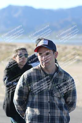 media/Jan-15-2026-Racers Edge (Thu) [[dfebeb70ab]]/1-Around the Pits-Track Walk/